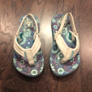 GUC Little girls Reef flip flops